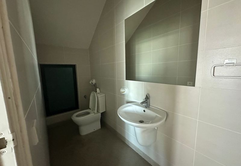 Sky Loft Premium Suites, Bukit Indah