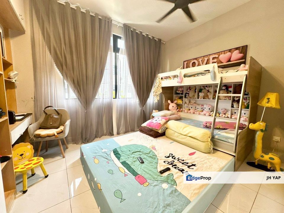 Iskandar Puteri Eco Botanic Chateau Grassten Fully Renovated Sweet Design / Super Link Big Built Up Area, Johor, Nusajaya