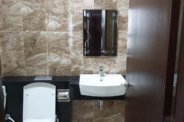 Paragon Suites @ CIQ