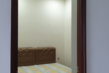 Paragon Suites @ CIQ