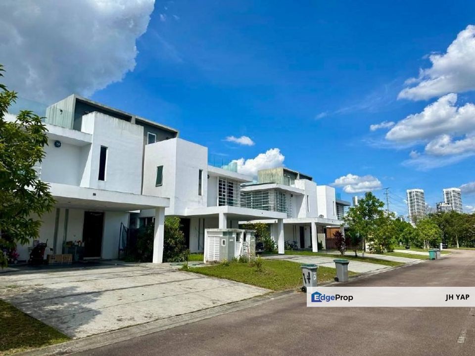 East Ledang Twin Villa Semi-D Fully Furnished For Rent , Johor, East Ledang