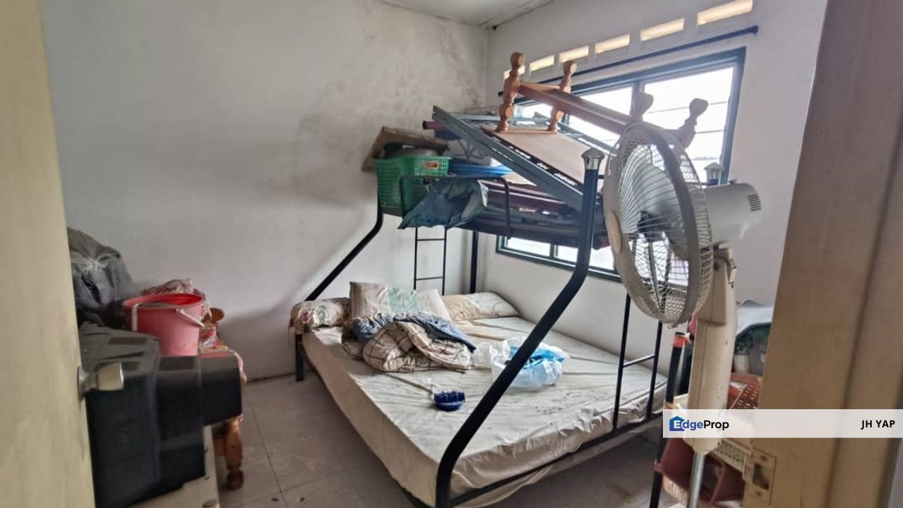 Pasir Gudang Cahaya Masai / Low Cost Full Loan & Extra / Unblock View, Johor, Pasir Gudang