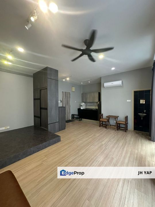 Johor Bahru Austin Cube 8 Teens Fully Furnished Good Condition High Floor Nice View with Balcony For Rent:, Johor, Johor Bahru