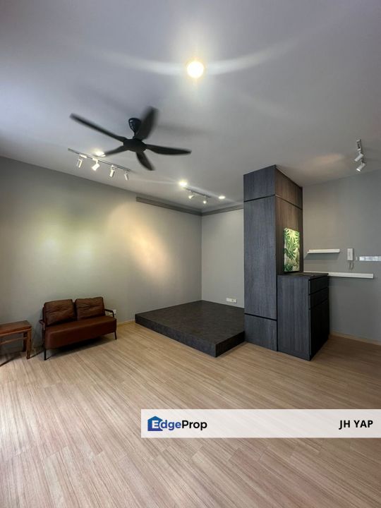 Johor Bahru Austin Cube 8 Teens Fully Furnished Good Condition High Floor Nice View with Balcony For Rent:, Johor, Johor Bahru