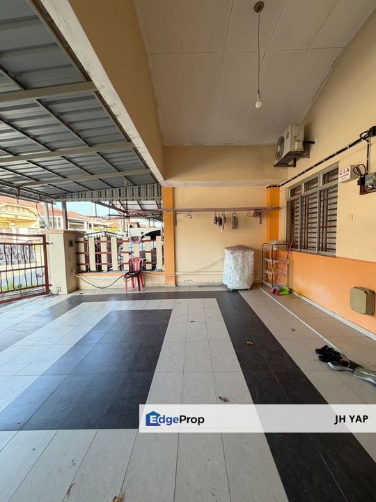 Kulai Indahpura Jalan Sena Fully Renovated / Ready to Move In, Johor, Kulai