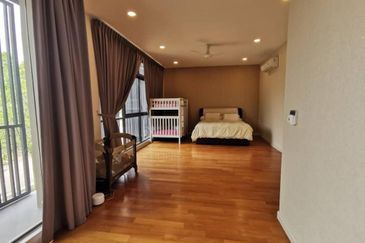 Noble Park @ East Ledang