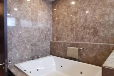 Noble Park @ East Ledang