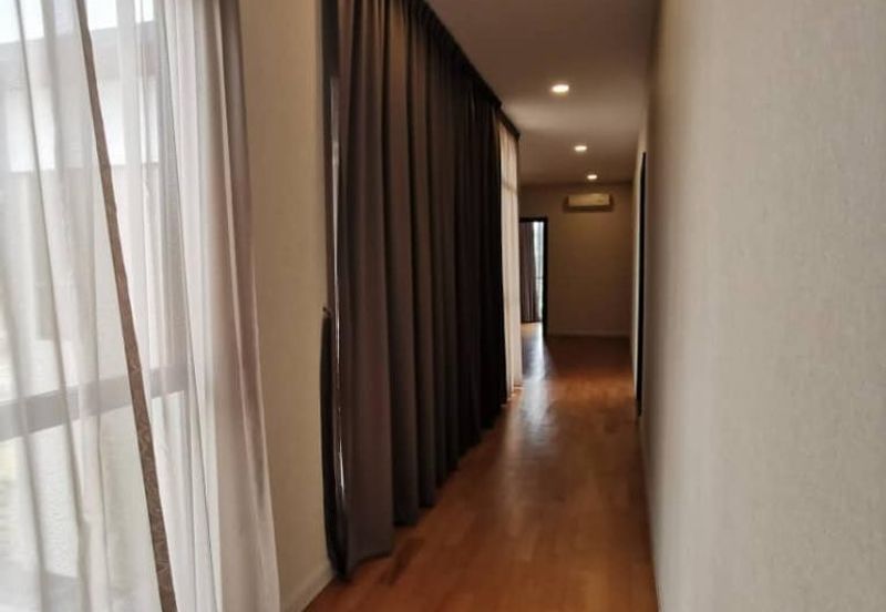 Noble Park @ East Ledang