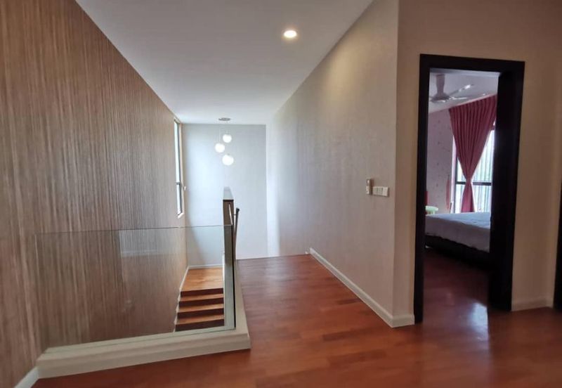 Noble Park @ East Ledang