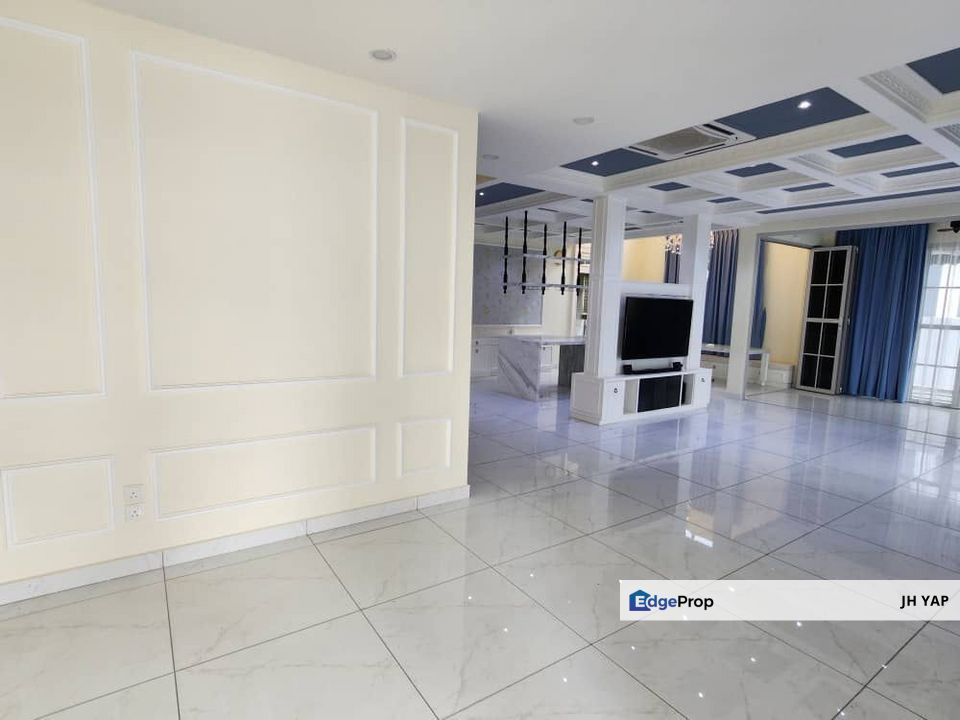 Semi-D Kent Renovated Unit Semi-D Kent Renovated Unit Semi-D Kent Renovated Unit Semi-D Kent Renovated Unit , Johor, Johor Bahru