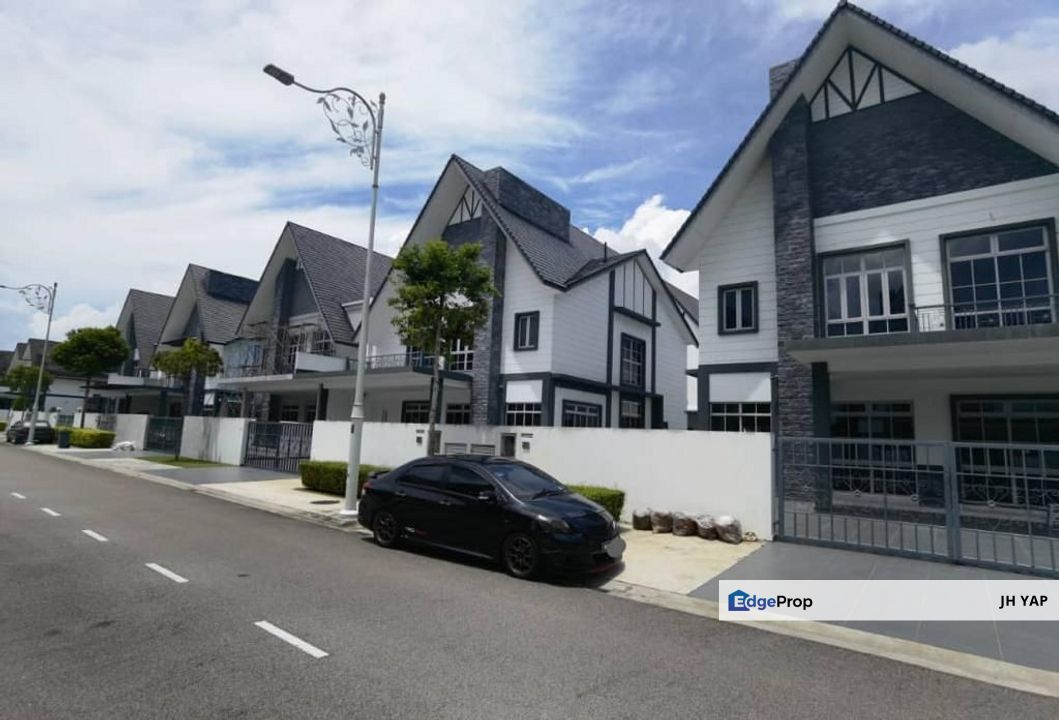 Semi-D Kent Renovated Unit Semi-D Kent Renovated Unit Semi-D Kent Renovated Unit Semi-D Kent Renovated Unit , Johor, Johor Bahru