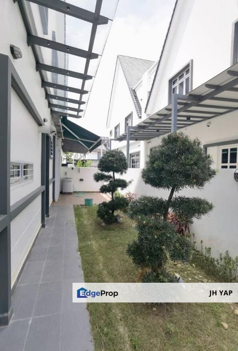 Semi-D Kent Renovated Unit Semi-D Kent Renovated Unit Semi-D Kent Renovated Unit Semi-D Kent Renovated Unit , Johor, Johor Bahru