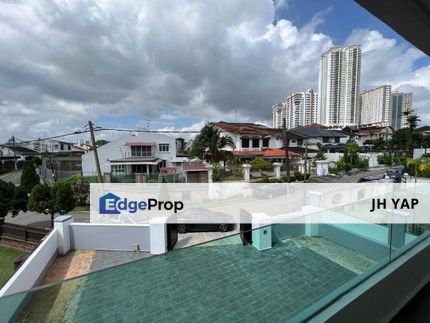 Johor Bahru JB Town Jalan Abad Super Big Bungalow Fully Renovated 10 beroom , Johor, Johor Bahru