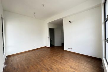 The Canal Garden South, Horizon Hills