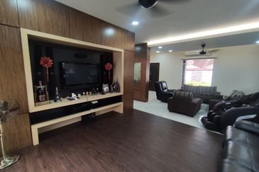 Taman Suria, Simpang Renggam