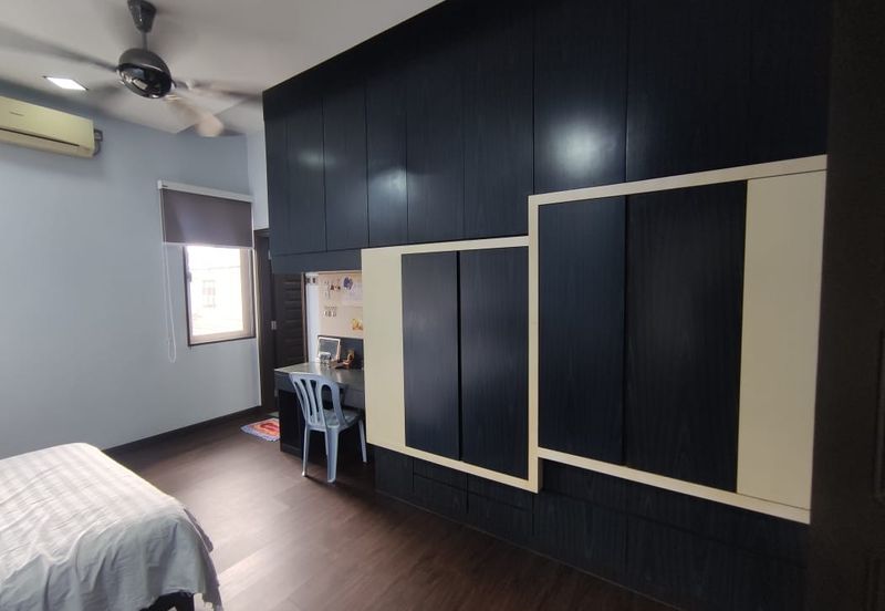 Taman Suria, Simpang Renggam