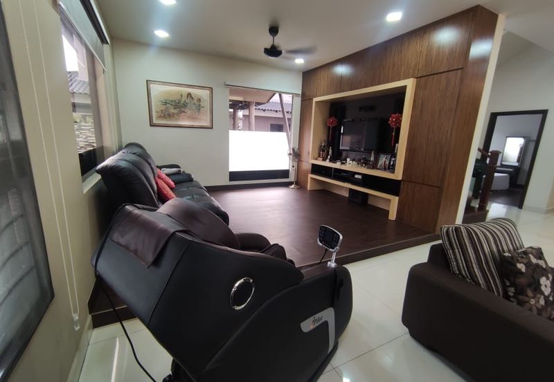 Taman Suria, Simpang Renggam