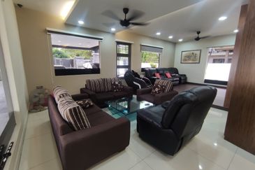 Taman Suria, Simpang Renggam