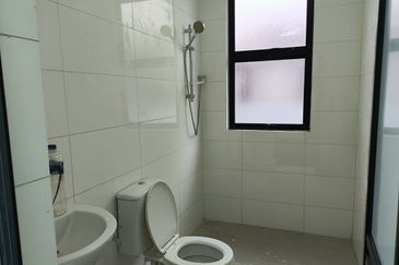 Taman Nong Chik Heights