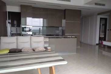 Puteri Cove Residences