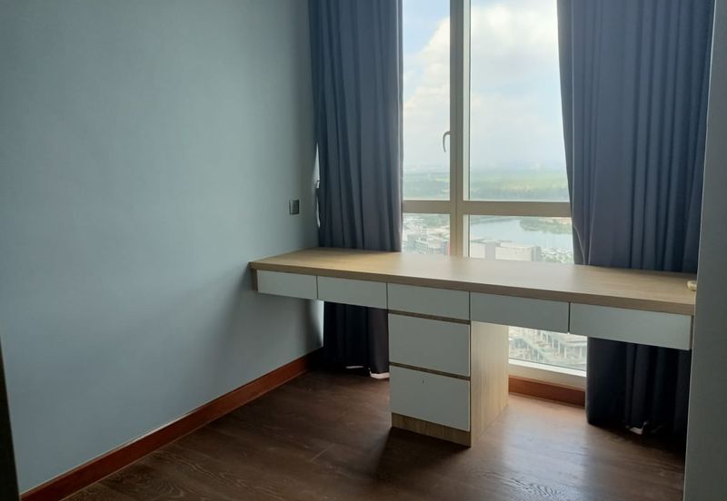 Puteri Cove Residences