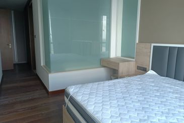 Puteri Cove Residences