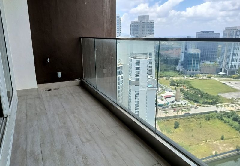 Puteri Cove Residences