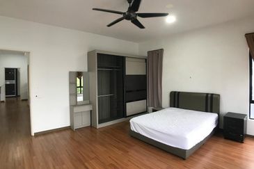 Garden Villa @ Bukit Indah 2