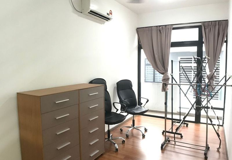 Garden Villa @ Bukit Indah 2