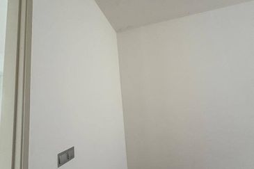 The Canal Garden South, Horizon Hills