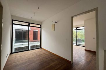 The Canal Garden South, Horizon Hills