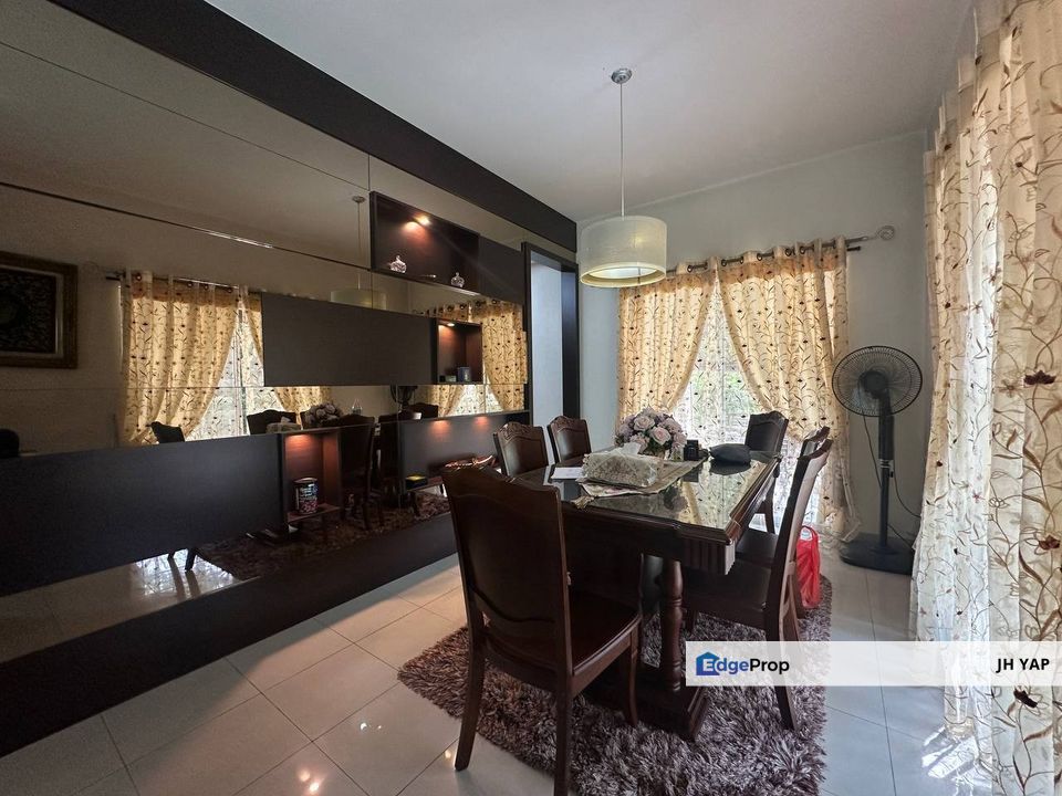 Leisure Farm Bayou TownHouse Rm600K ONLY !!!!, Johor, Gelang Patah