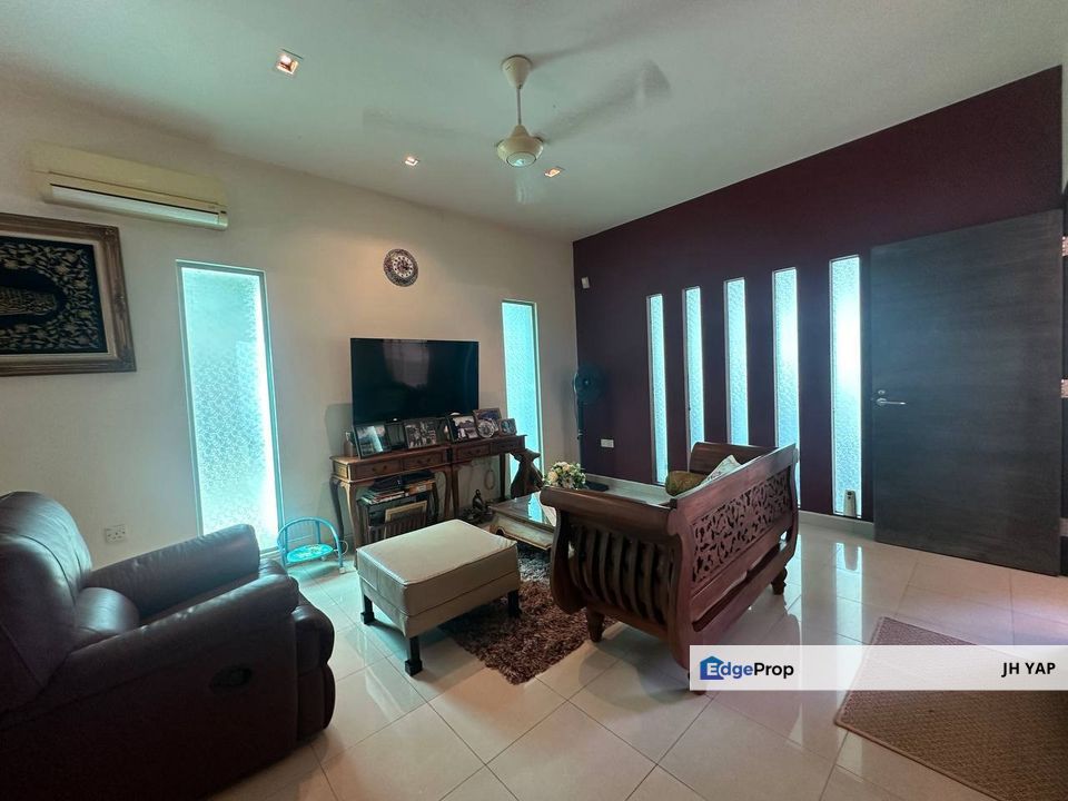 Leisure Farm Bayou TownHouse Rm600K ONLY !!!!, Johor, Gelang Patah