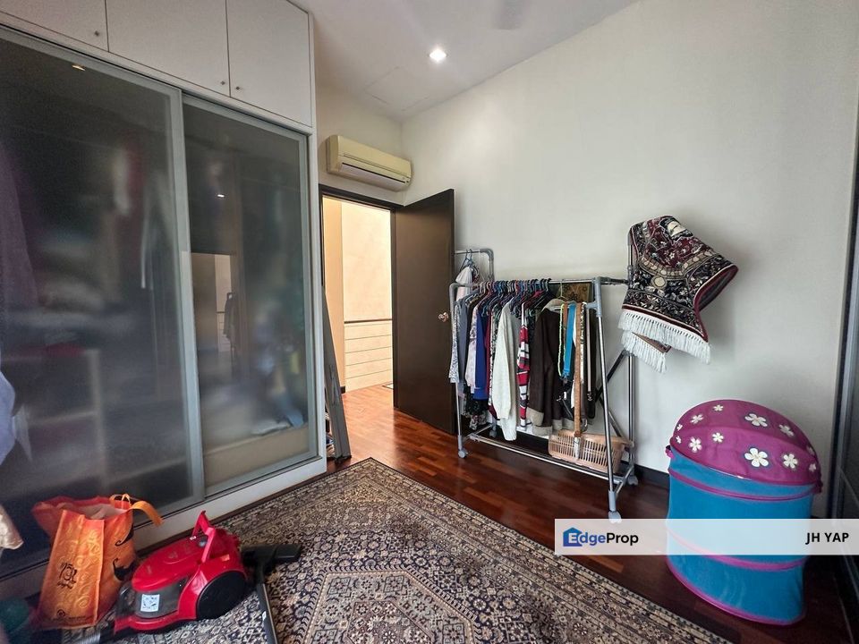 Leisure Farm Bayou TownHouse Rm600K ONLY !!!!, Johor, Gelang Patah