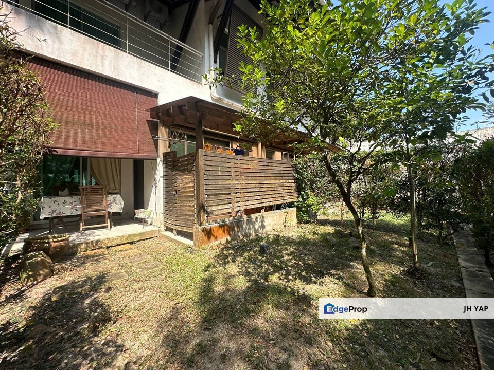 Leisure Farm Bayou TownHouse Rm600K ONLY !!!!, Johor, Gelang Patah