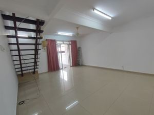 [RENOVATED UNIT] Double Storey Terrace Intermediate at Melaka Baru ...