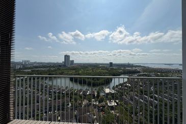 The WaterEdge Residences