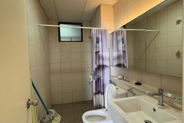 The WaterEdge Residences