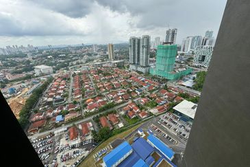 Twin Tower Residence