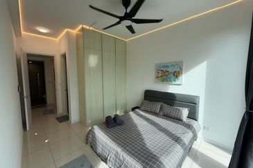 The Elysia Park Residence