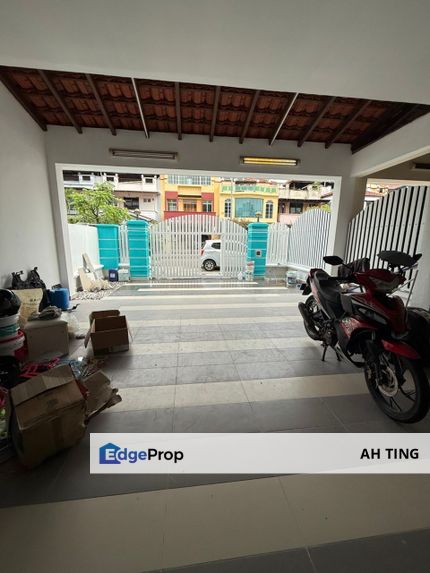 2.5 Storey Terrace House Taman Sutera Perling , Johor, Johor Bahru