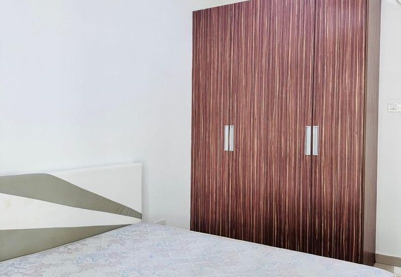 Seasons Luxury Apartments @ Amara Larkin