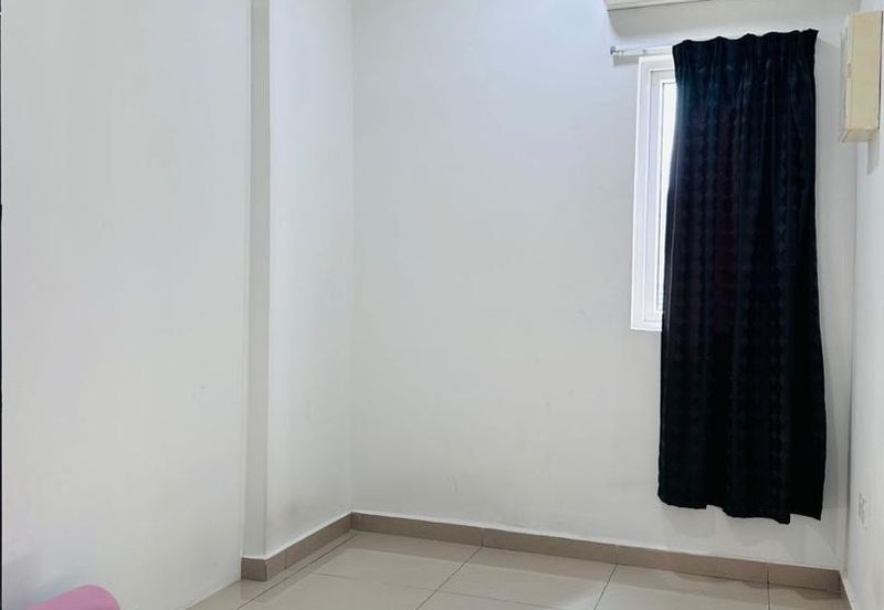 Seasons Luxury Apartments @ Amara Larkin