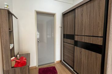 Midas Perling Apartment