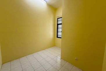 Summer Park Townhouse (Pangsapuri Alam Jaya), Bandar Baru Seri Alam