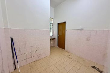 Summer Park Townhouse (Pangsapuri Alam Jaya), Bandar Baru Seri Alam