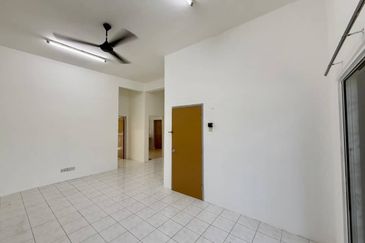 Summer Park Townhouse (Pangsapuri Alam Jaya), Bandar Baru Seri Alam