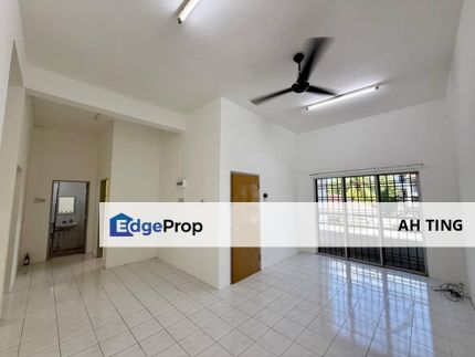 Summer Park Town House Seri Alam Masai , Johor, Masai
