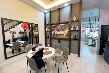 Austin Residence @Taman Mount Austin