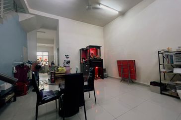 Austin Residence @Taman Mount Austin